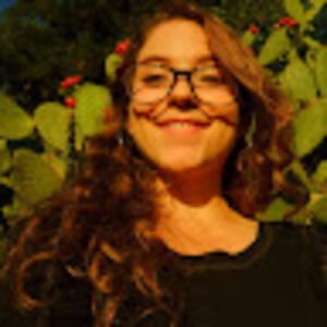 Meet your Posher, Lucy